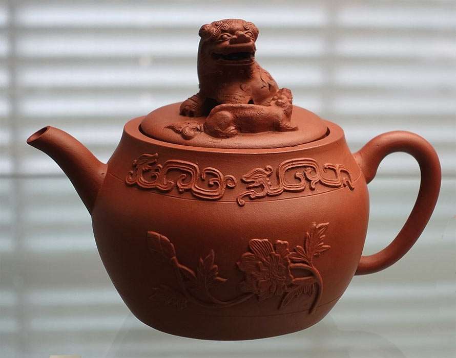 Red Bottger teapot from meissen, 1710