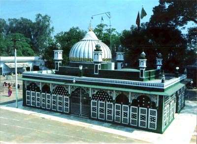 Alauddin Sabir Kaliyari mausoleum