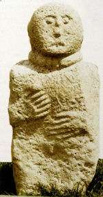 statue with six fingers