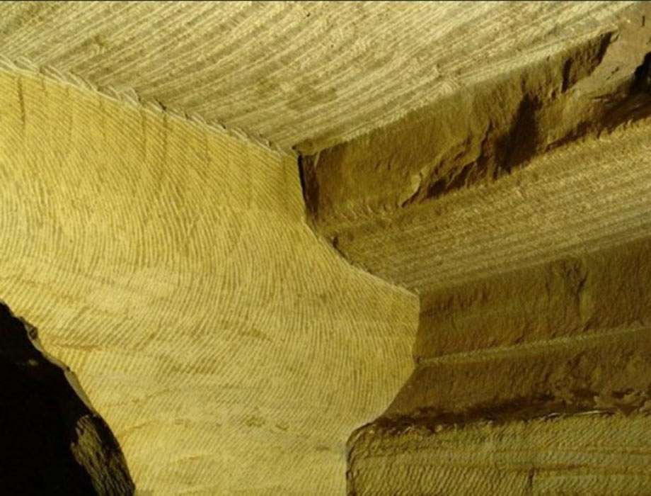 grooves in ceiling and walls