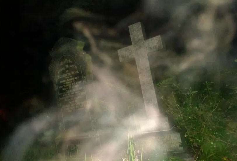 Pictures taken at grave in Todmorden, England. 
